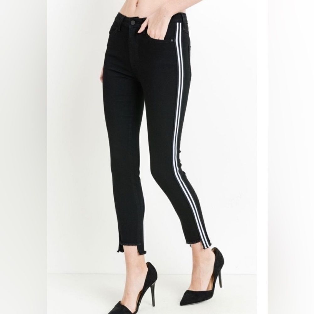 Just Black Denim stretch racer stripe frayed hem jeans size 27